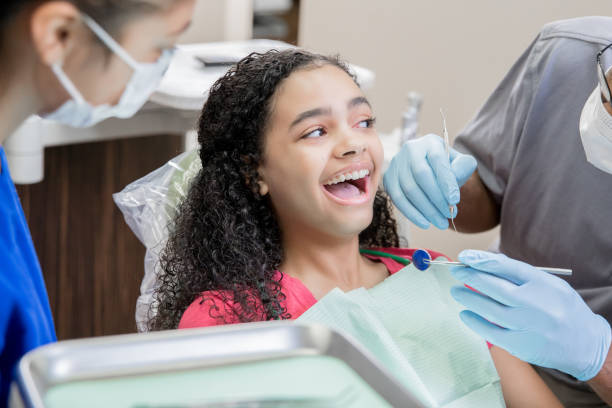 Best Pediatric Emergency Dentist in Lake Clarke Shores, FL