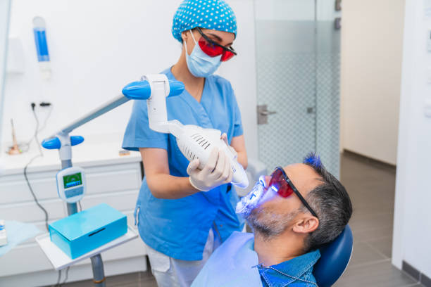 Best After-Hours Emergency Dentist in Lake Clarke Shores, FL